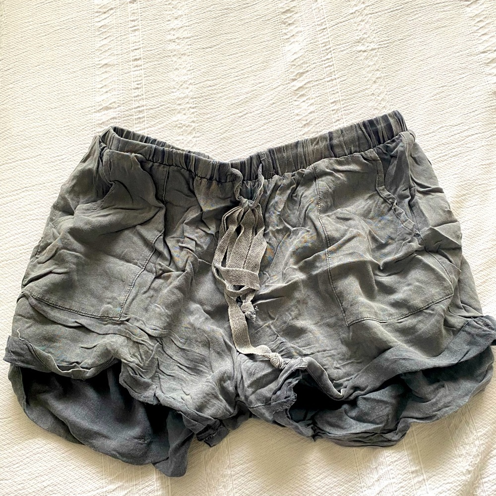 Solitaire shorts.